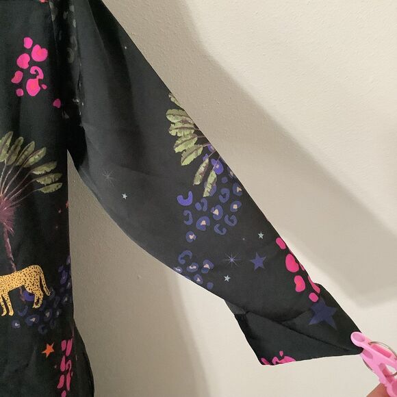 Vilagallo Artsy Wearable Art Black Graphic Leopard Midi Shirt Dress Size 4 - Picture 10 of 12